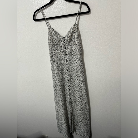 Women’s Zara floral pattern summer cocktail dress with straps size small black - Picture 3 of 5